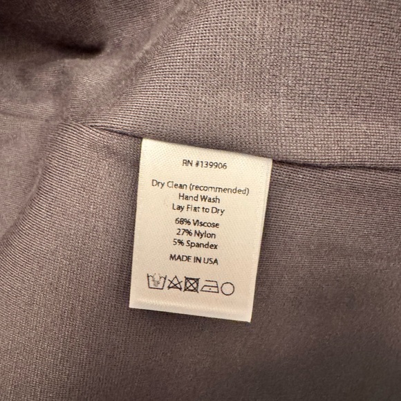 Elegant Gray Blazer by Riley & Rae - Picture 7 of 7